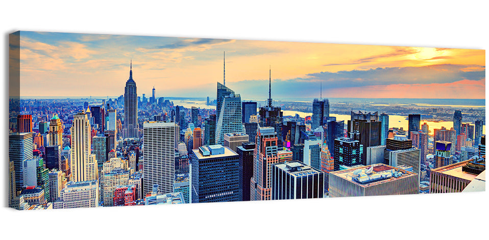Midtown Manhattan Skyline at Dusk Wall Art