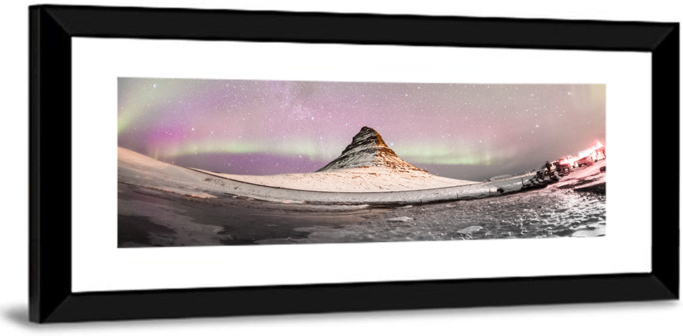 Aurora Over Kirkjufell Wall Art