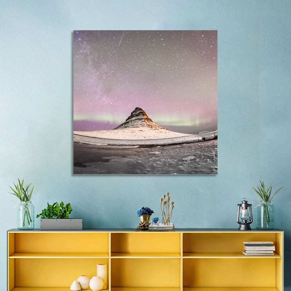 Aurora Over Kirkjufell Wall Art