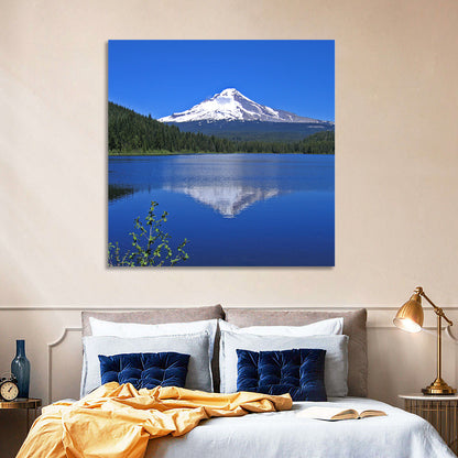 Mount Hood at Trillium Lake Wall Art