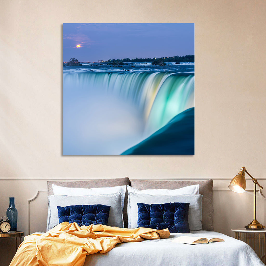 Horseshoe Falls by Moonlight Wall Art