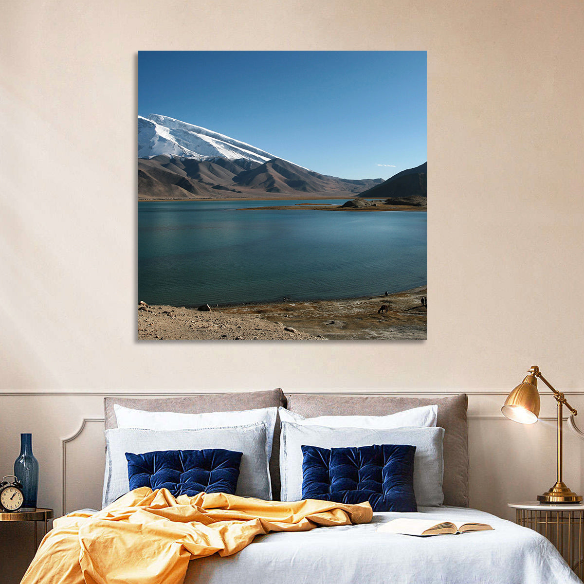 Muztahgata And Kara Kul Lake Wall Art