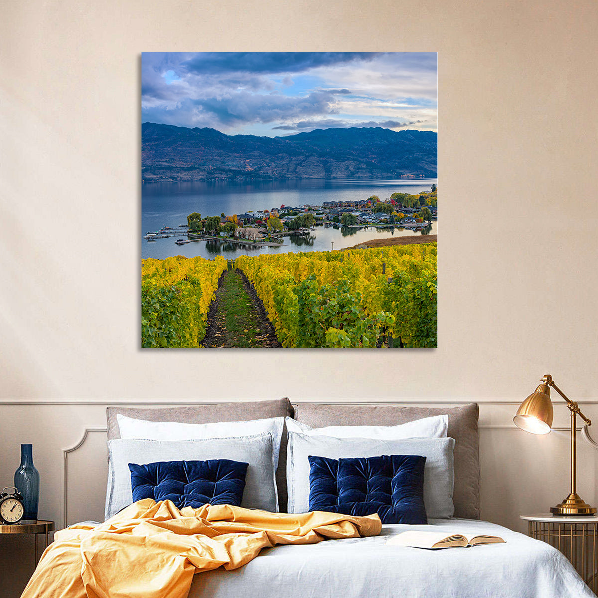 Okanagan Lake Vineyard, Kelowna Wall Art
