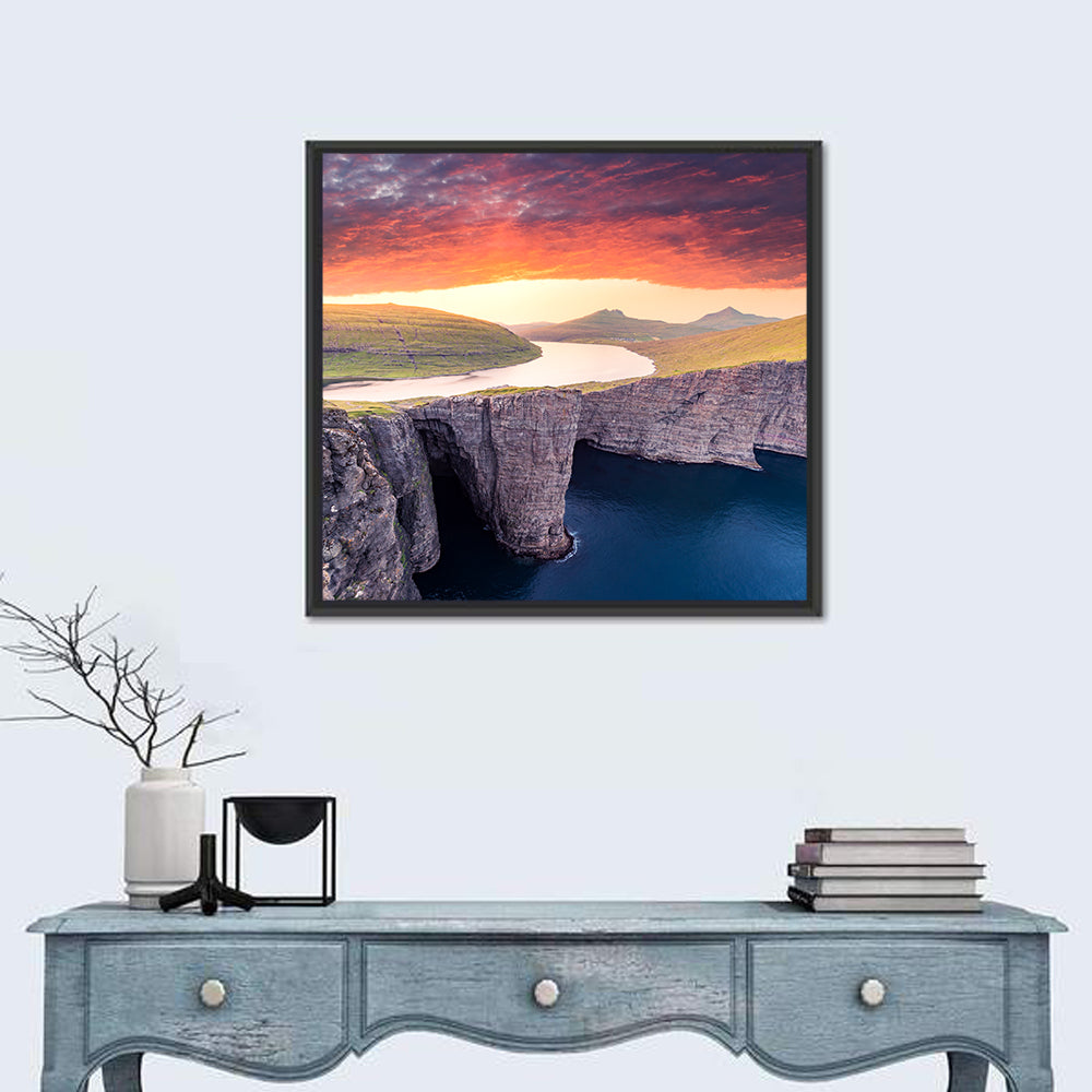 Sørvágsvatn Cliffside Dusk Wall Art