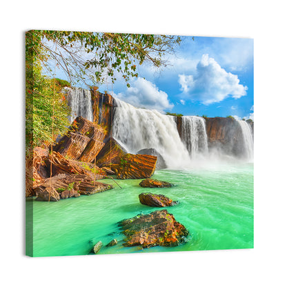 Dray Nur Waterfall Wall Art