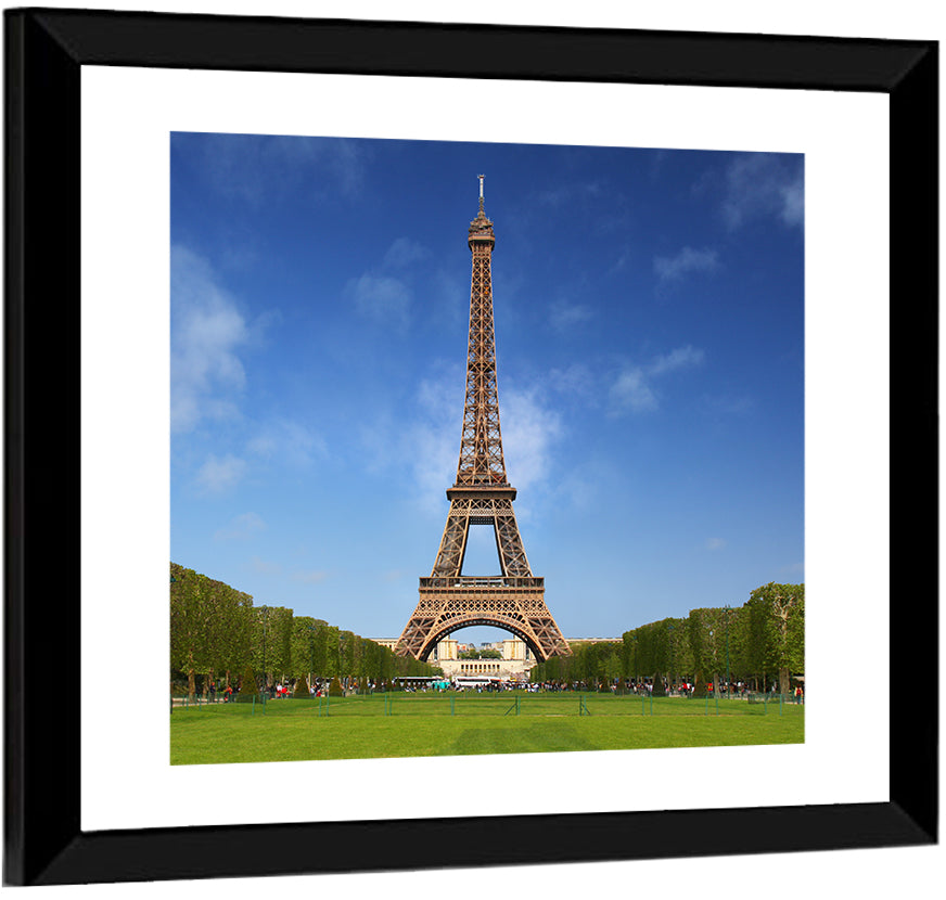 Eiffel Tower Park View Wall Art