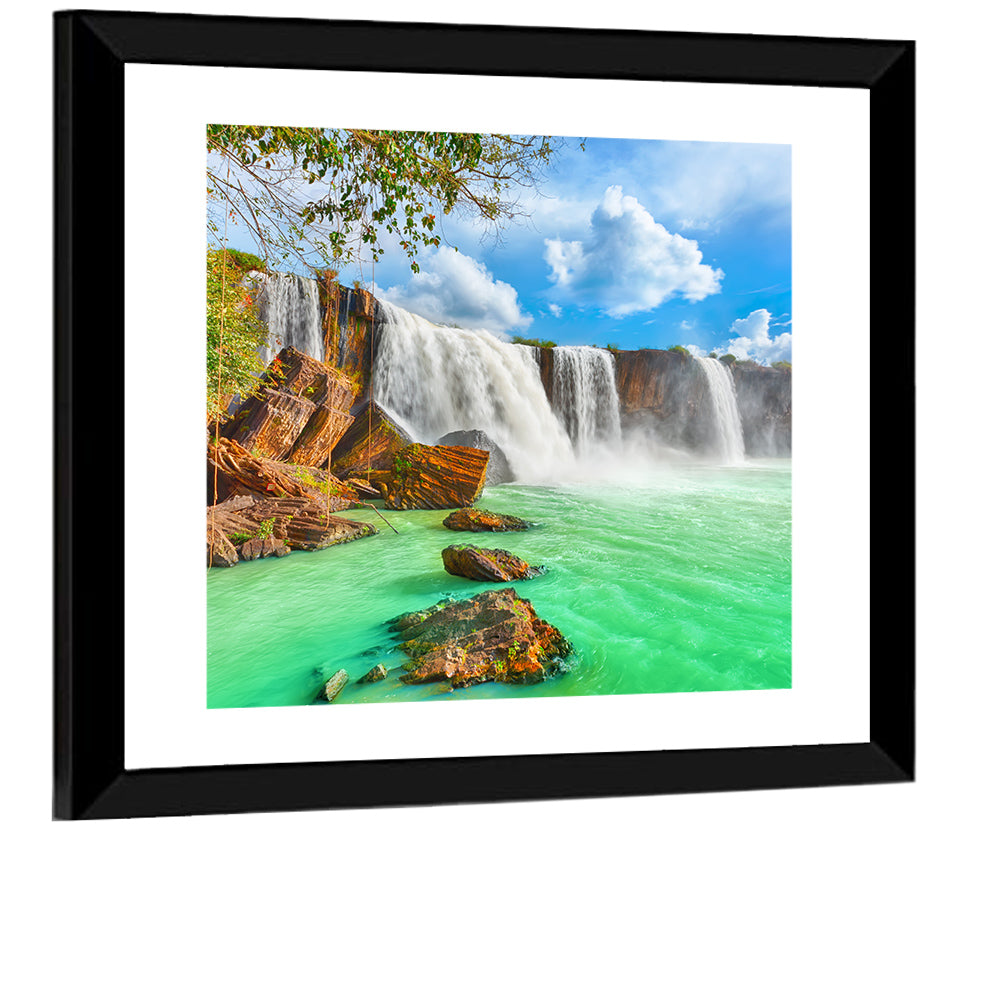 Dray Nur Waterfall Wall Art