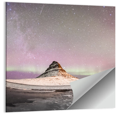 Aurora Over Kirkjufell Wall Art